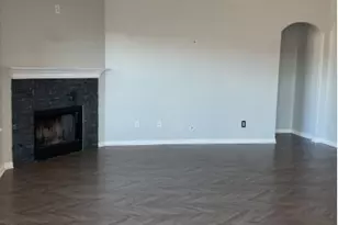 102 W Libra Dr, Killeen, TX 76542 - Photo 10