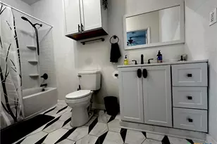 221 E Hamilton Ave, Rockdale, TX 76567 - Photo 16