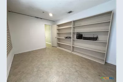 2210 E Business 190, Copperas Cove, TX 76522 - Photo 36