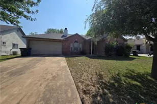 2160 Cornerstone Dr, New Braunfels, TX 78130 - Photo 2