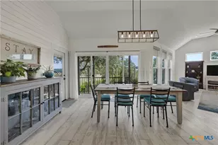 1799 Lakeside Dr, Canyon Lake, TX 78133 - Photo 10