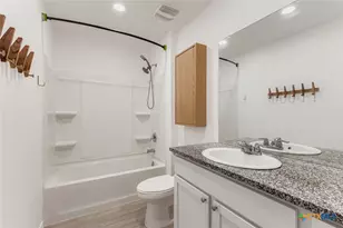 5803 Antonio Pl, Seguin, TX 78155 - Photo 6