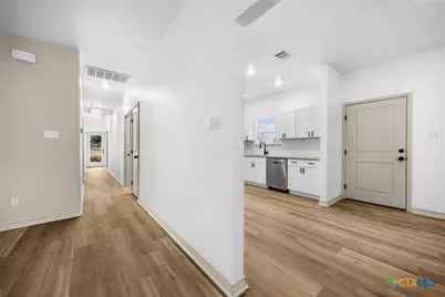 303 Meador, Moody, TX 76557 - Photo 6