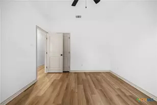 303 Meador, Moody, TX 76557 - Photo 20