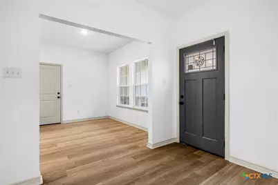 303 Meador, Moody, TX 76557 - Photo 2