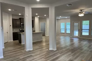 710 Friar Tuck Dr, Temple, TX 76502 - Photo 10