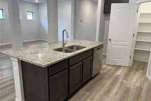 710 Friar Tuck Dr, Temple, TX 76502 - Photo 12