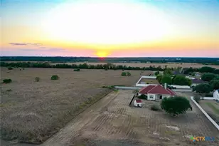 127 Eleanor Ln, Bastrop, TX 78602 - Photo 38