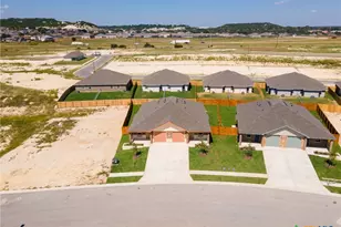 126 Leon Ln, Copperas Cove, TX 76522 - Photo 2