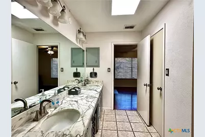 120 Andover Street, Victoria, TX 77904 - Photo 30