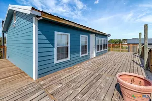 705 W Jefferson Ave, Port O'Connor, TX 77982 - Photo 16