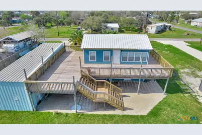 705 W Jefferson Avenue, Port O'Connor, TX 77982 - Photo 1