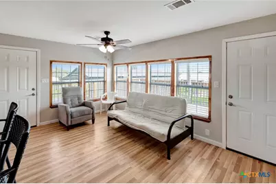 705 W Jefferson Avenue, Port O'Connor, TX 77982 - Photo 6