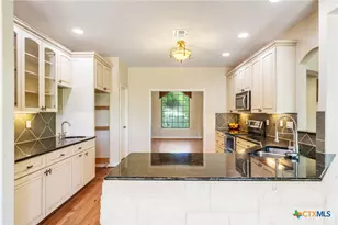 170 N Echo Canyon Dr, Comfort, TX 78013 - Photo 8