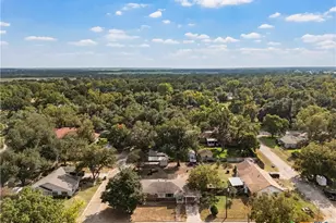 803 E 15th St, Cameron, TX 76520 - Photo 26