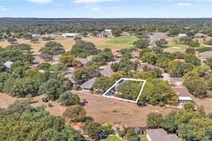 111 Vandeventer Dr, Burnet, TX 78611 - Photo 2