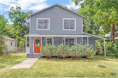 810 N Goodrich Street, Seguin, TX 78155 - Photo 2