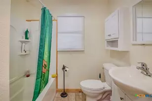 231 N State Hwy 95, Yoakum, TX 77995 - Photo 22