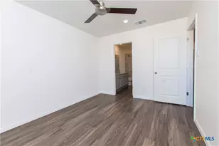 5901 Betty Lou Dr, Killeen, TX 76549 - Photo 16