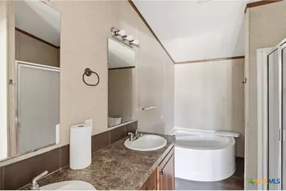 780 Oak Tree Road, Seguin, TX 78155 - Photo 18