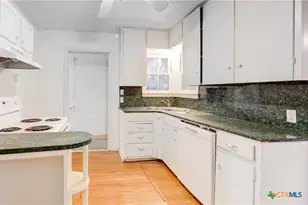 1415 N 7th St, Temple, TX 76501 - Photo 4