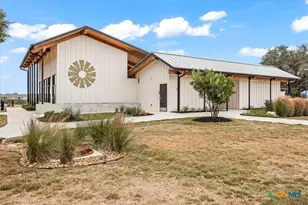 1247 Loma Rnch, New Braunfels, TX 78132 - Photo 44