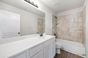 1247 Loma Rnch, New Braunfels, TX 78132 - Photo 28