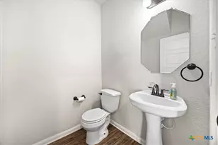 1247 Loma Rnch, New Braunfels, TX 78132 - Photo 30