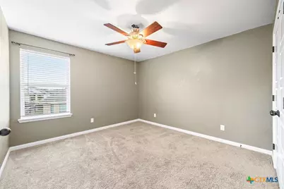 1247 Loma Ranch, New Braunfels, TX 78132 - Photo 8