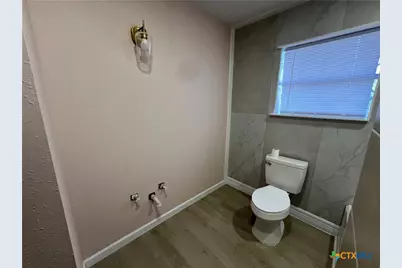 1009 Oak Street, Refugio, TX 78377 - Photo 12