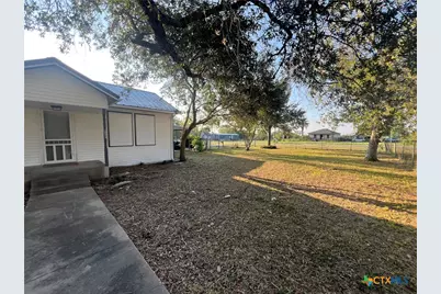 1009 Oak Street, Refugio, TX 78377 - Photo 18