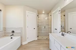 2210 Briar Hollow Dr, Temple, TX 76502 - Photo 20