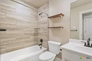 2210 Briar Hollow Dr, Temple, TX 76502 - Photo 26