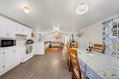 11706 - 11791 Kinney, Atascosa, TX 78002 - Photo 20