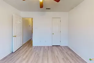 204 W Truman Ave, Copperas Cove, TX 76522 - Photo 2