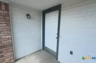 204 W Truman Ave, Copperas Cove, TX 76522 - Photo 2