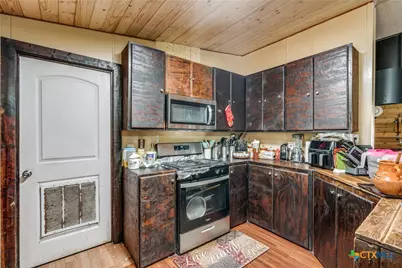 470 Country Acres Drive, Seguin, TX 78155 - Photo 8