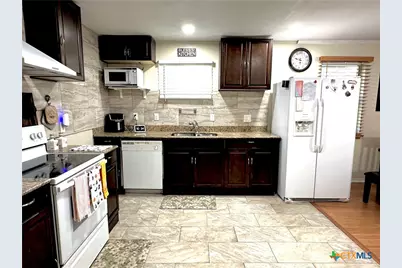 2421 Gallop Drive, Killeen, TX 76549 - Photo 14