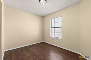 906 Tanner Rd, Copperas Cove, TX 76522 - Photo 8