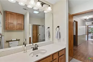 400 Persons St, Stockdale, TX 78160 - Photo 42