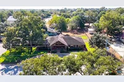 400 Persons Street, Stockdale, TX 78160 - Photo 4