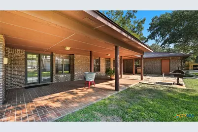 400 Persons Street, Stockdale, TX 78160 - Photo 8