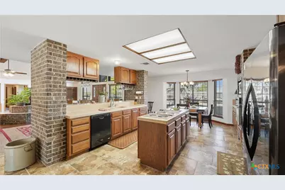 400 Persons Street, Stockdale, TX 78160 - Photo 20