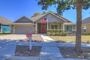 546 Melissa, New Braunfels, TX 78130 - Photo 2