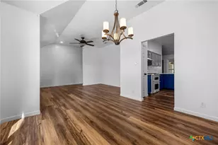 4810 Castlewood Dr, Killeen, TX 76542 - Photo 8