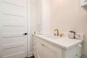 595 Buckskin Dr, Palacios, TX 77465 - Photo 40