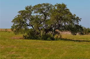 721 Branch Rd, Seguin, TX 78155 - Photo 16