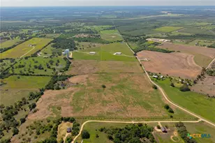 721 Branch Rd, Seguin, TX 78155 - Photo 32