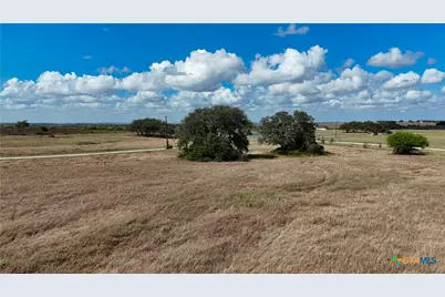 721 Branch Rd, Seguin, TX 78155 - Photo 8