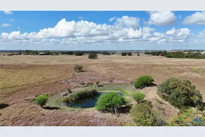 721 Branch Rd, Seguin, TX 78155 - Photo 2